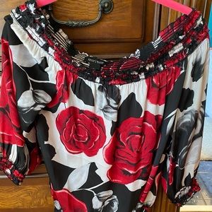 White House Black Market Floral Off Shoulder Top M